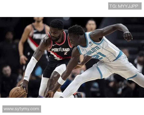 2016年NBA季后赛老鹰与骑士的激烈对决回顾与分析 2016年NBA季后赛老鹰与骑士的激烈对决回顾与分析