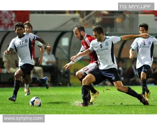 罗马与费拉拉实力对比分析谁能在意甲赛场占据优势 罗马与费拉拉实力对比分析谁能在意甲赛场占据优势