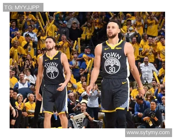 2017年NBA季后赛勇士与湖人精彩对决回顾与分析 2017年NBA季后赛勇士与湖人精彩对决回顾与分析