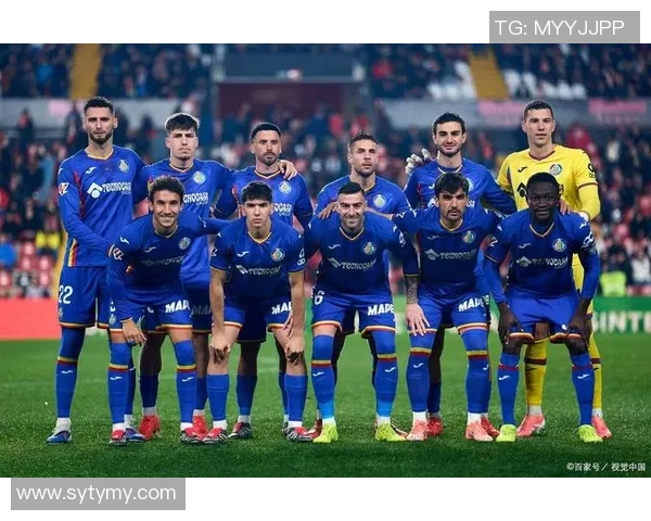 墨尔本城与布里斯班的精彩对决谁将赢得澳洲足球的荣耀